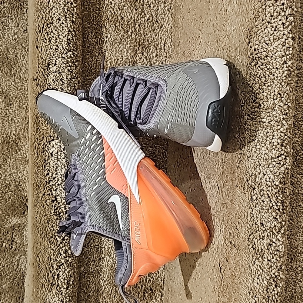 Nike Air 270